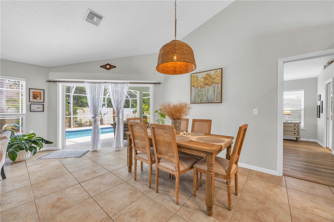 Vero Beach, Florida 32967, United States, 4 Bedrooms Bedrooms, ,2 BathroomsBathrooms,Residential,Active,99352