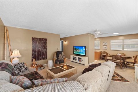 96 Spring Lake Drive 206 Vero Beach FL 32962