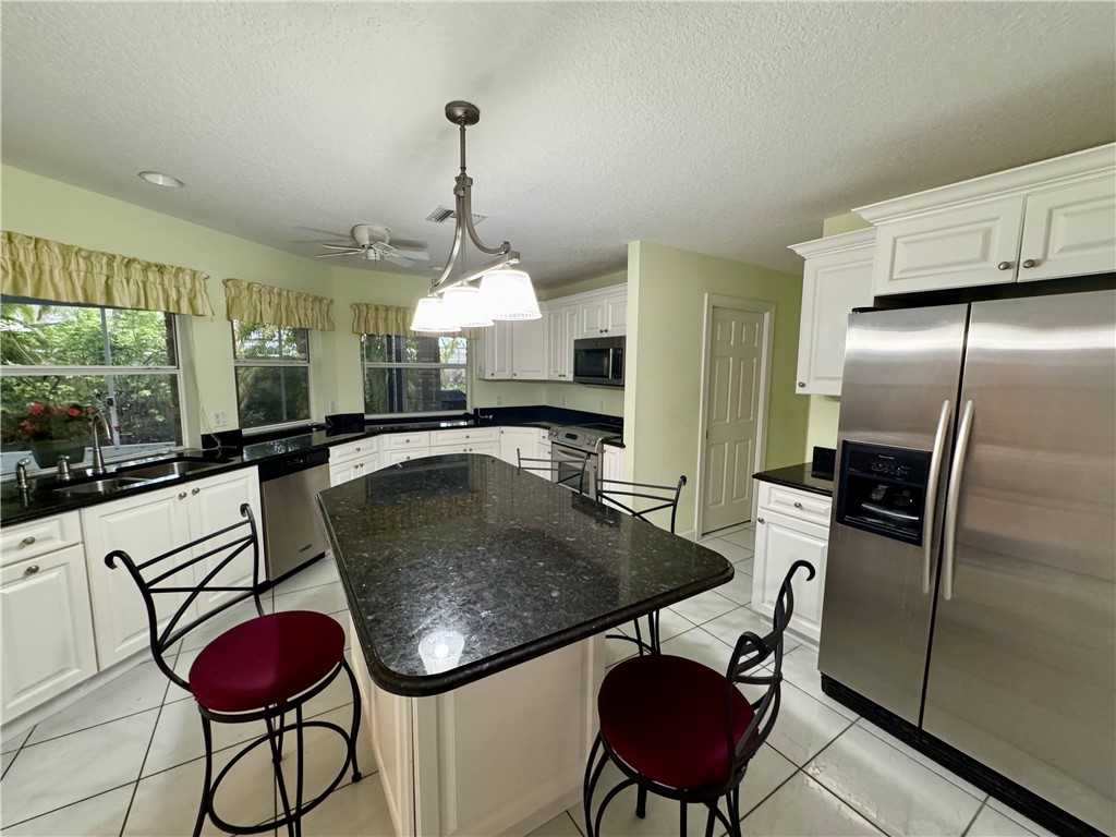 Vero Beach, Florida 32963, United States, 4 Bedrooms Bedrooms, ,3 BathroomsBathrooms,Residential,Active,80353