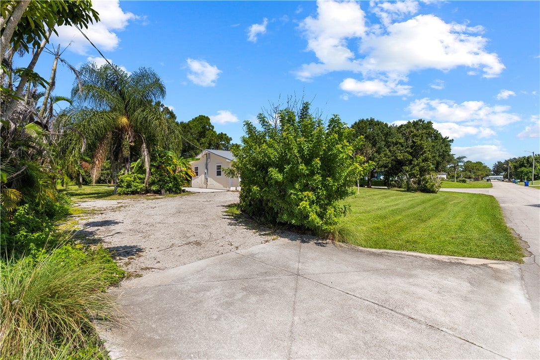 874 Blossom Drive