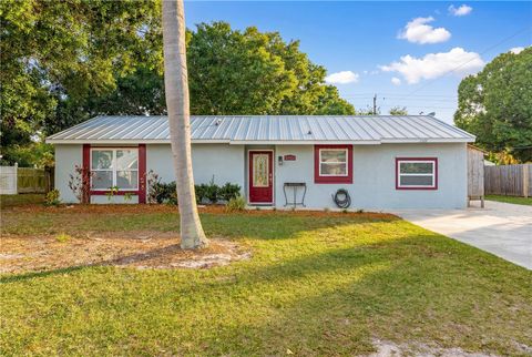Property photo of 2255 15th Avenue Sw, Vero Beach, FL 32962