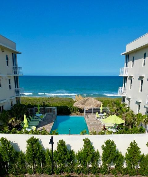 A home in North Hutchinson Island