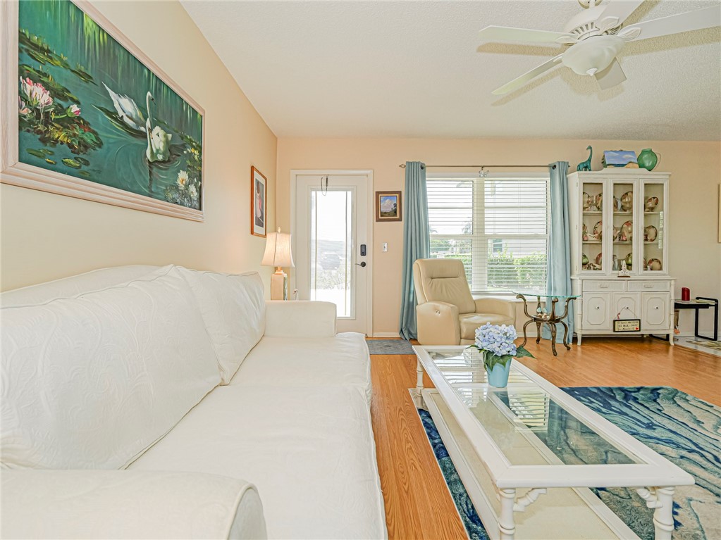 23 Vista Gardens Trail 102