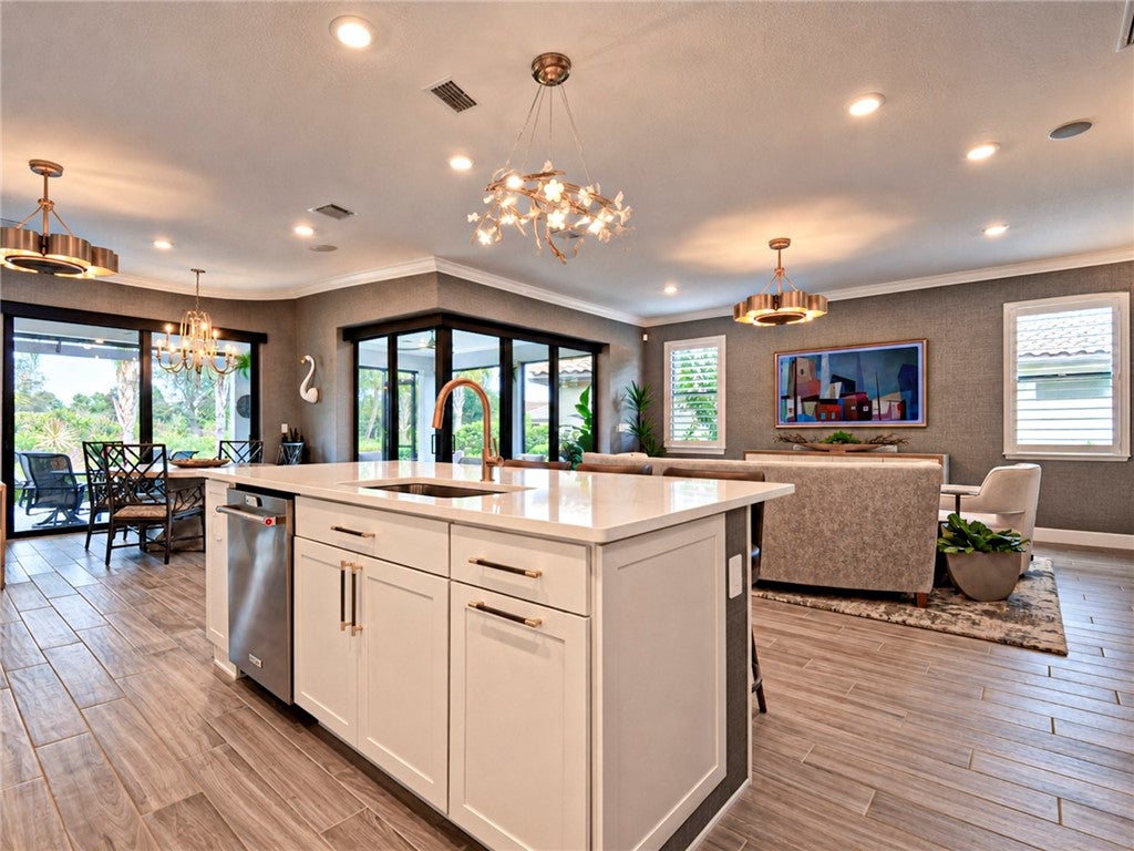 4842 Overton Circle
