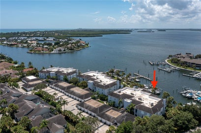 1901 Bay Road 103 Vero Beach FL 32963