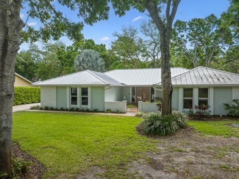 Property photo of 1240 40th Avenue Sw, Vero Beach, FL 32968