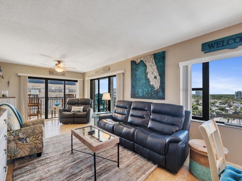 5163 N A1a Highway 820, Hutchinson Island, FL 34949