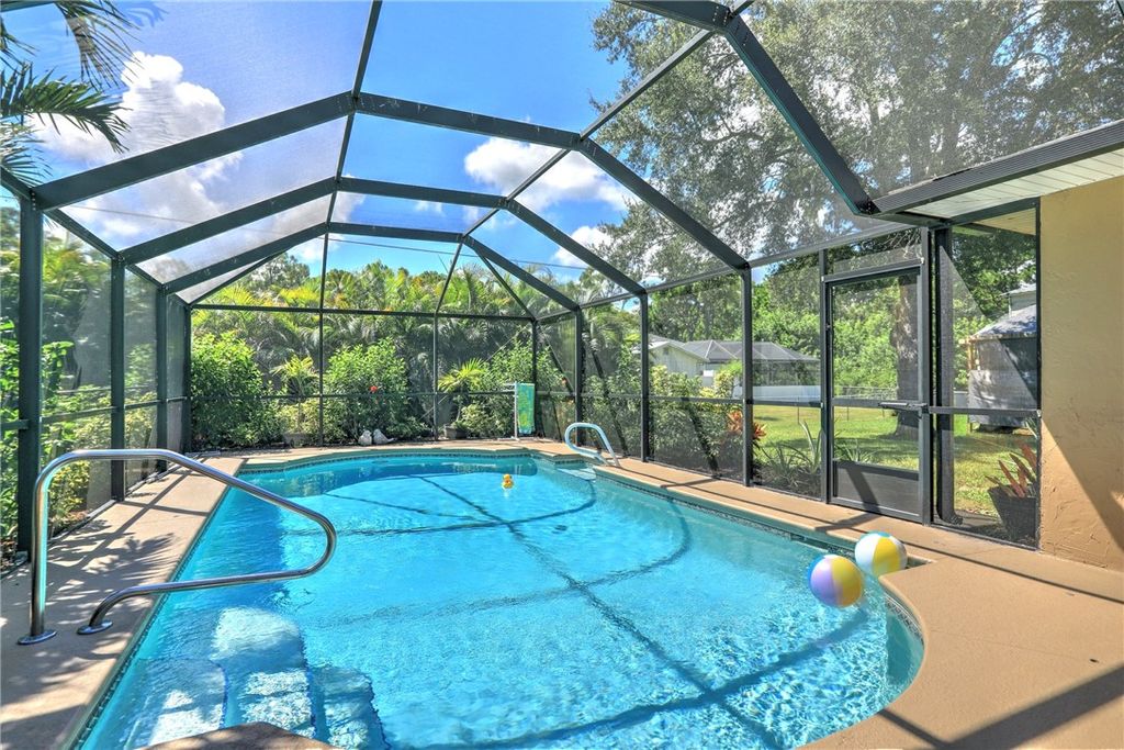 Photo of 750 Wilson Terrace, Sebastian, FL 32958 (MLS # 290246)