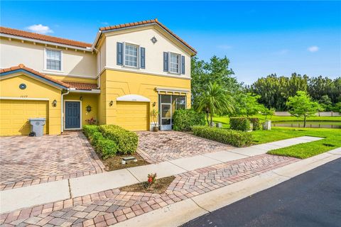 Property photo of 1233 Normandie Way, Vero Beach, FL 32960