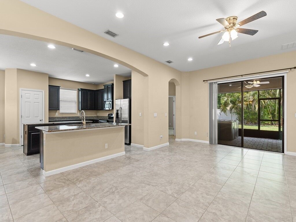 4579 Ashley Lake Circle