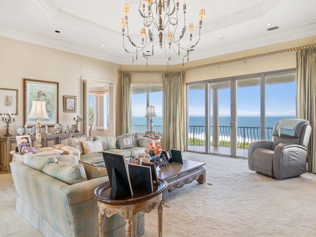 186 Ocean Way