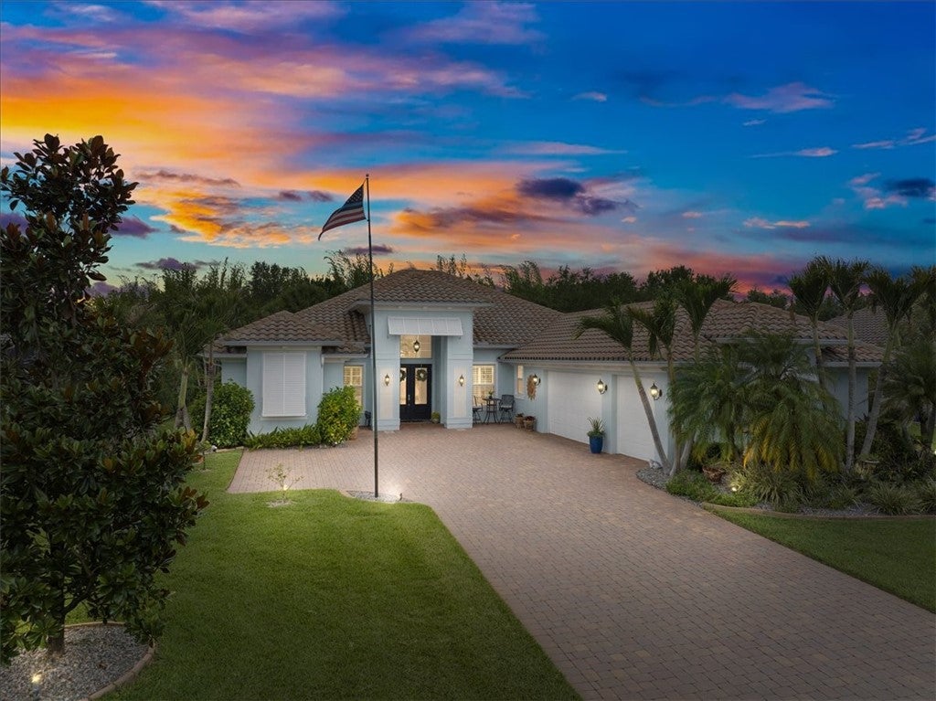 Photo 1 of 36 — 495 Pittman Avenue, Vero Beach, FL 32968