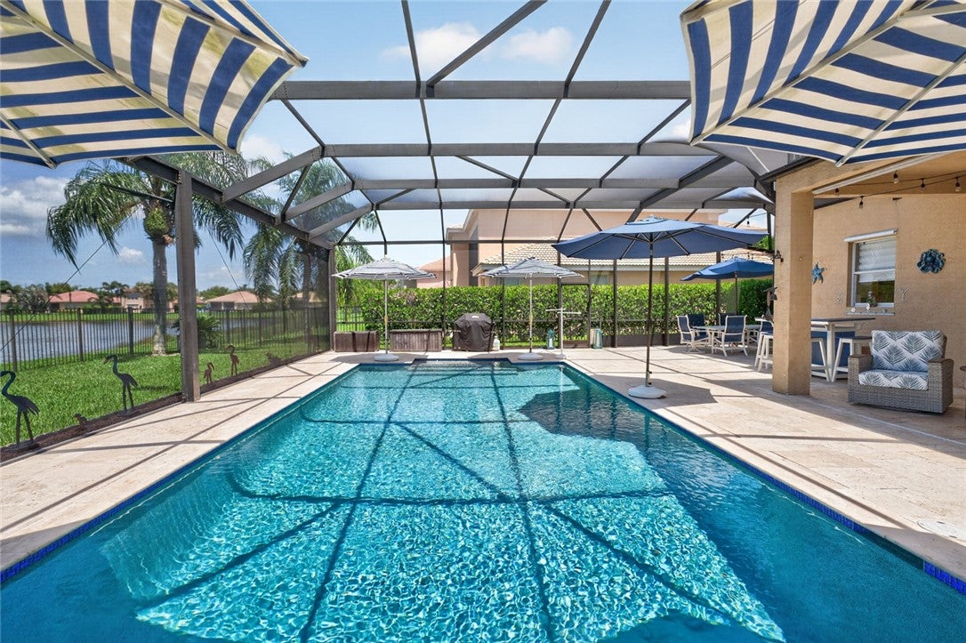 1855 Spotted Owl Drive SW