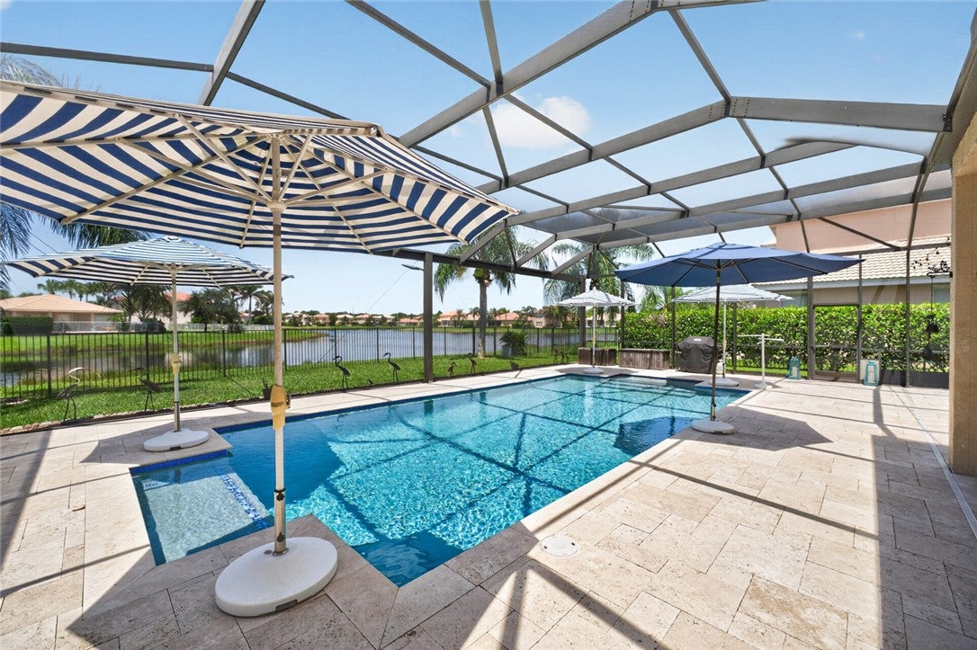 1855 Spotted Owl Drive SW