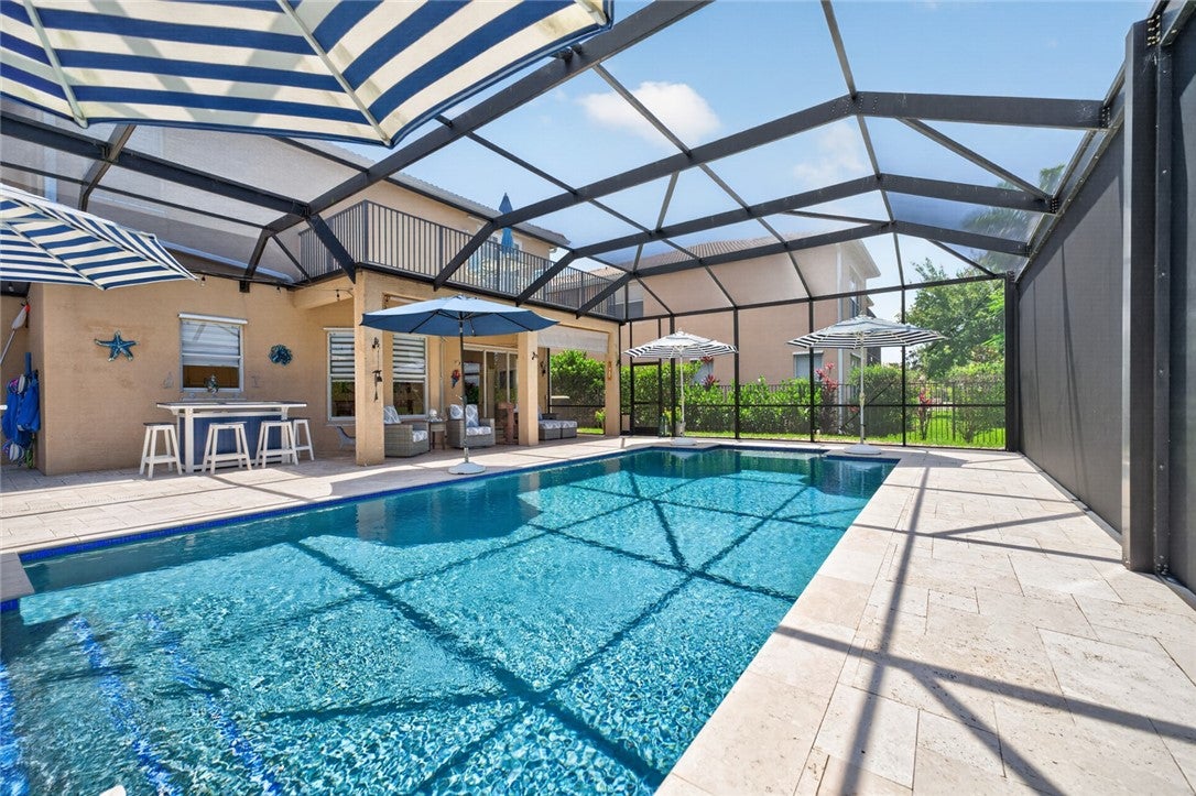 1855 Spotted Owl Drive SW