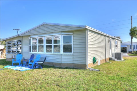 7622 Great Bear Lake Drive O30, Micco, FL 32976