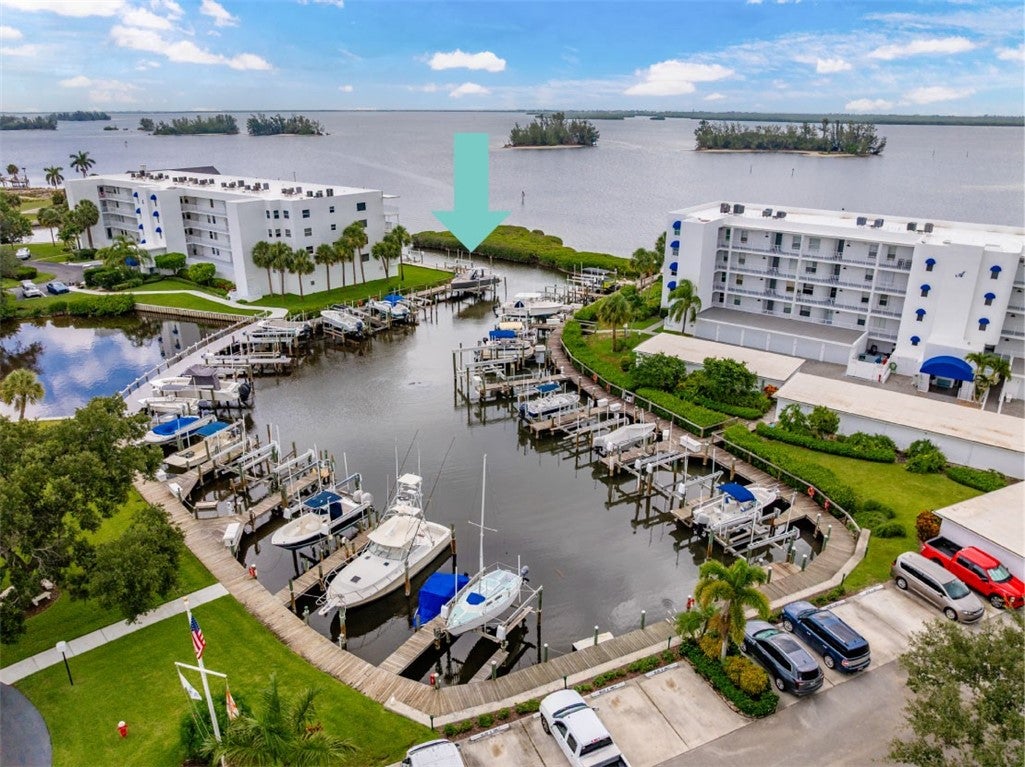 6146 River Run Drive 6146
