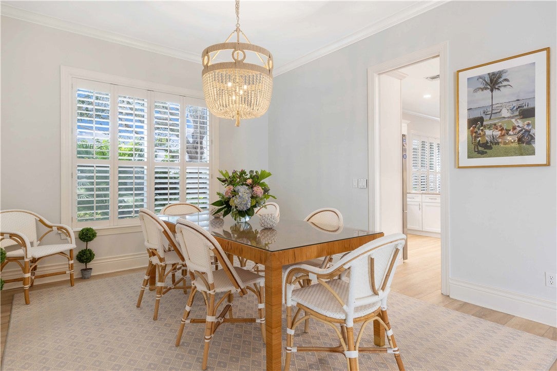 8427 Sabal Palm Court 8427
