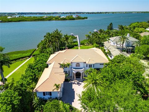 707 Grove Place Vero Beach FL 32963