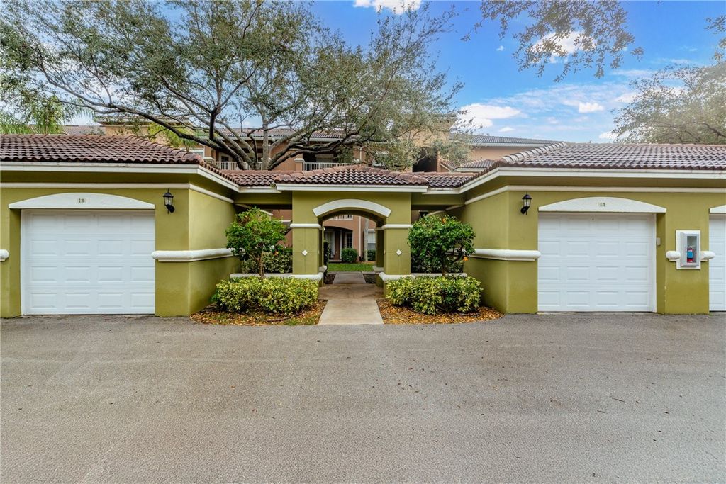 Photo of 5060 Fairways Circle #F210, Vero Beach, FL 32967 (MLS # 291208)