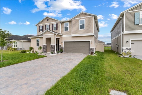 618 Kerrs Lane Se, Palm Bay, FL 32909