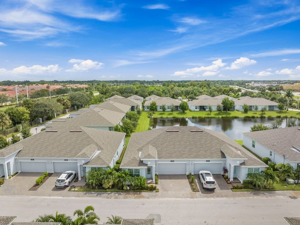 2558 Bella Vista Circle