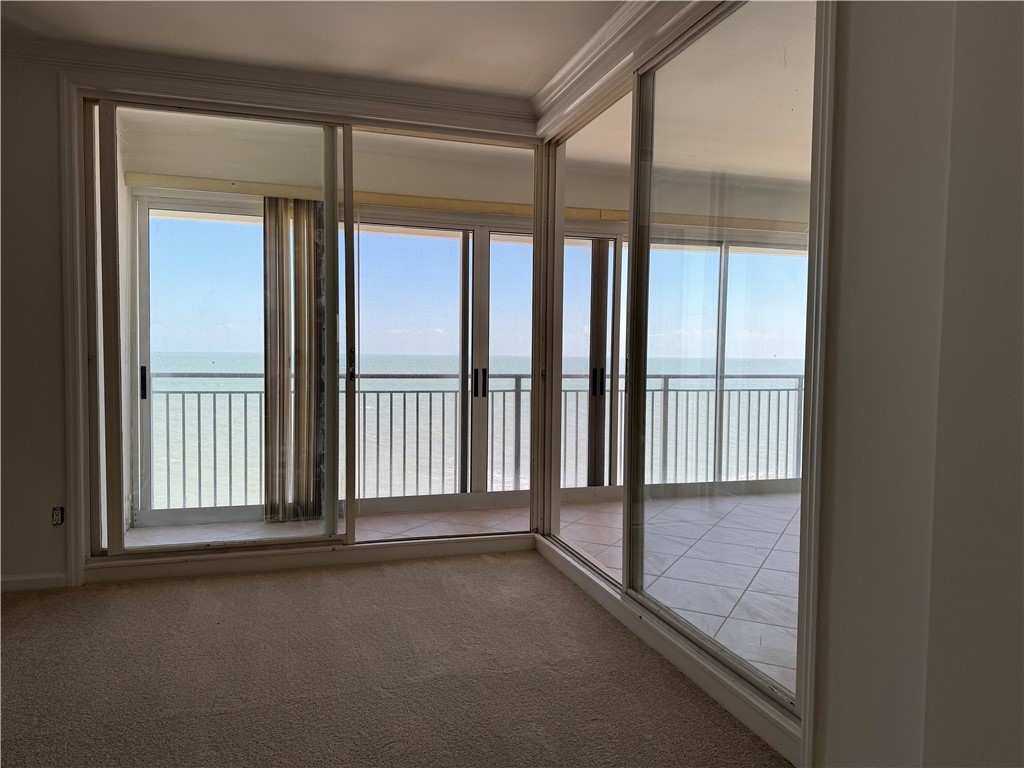 Vero Beach, Florida 32963, United States, 2 Bedrooms Bedrooms, ,2 BathroomsBathrooms,Residential,Active,65768