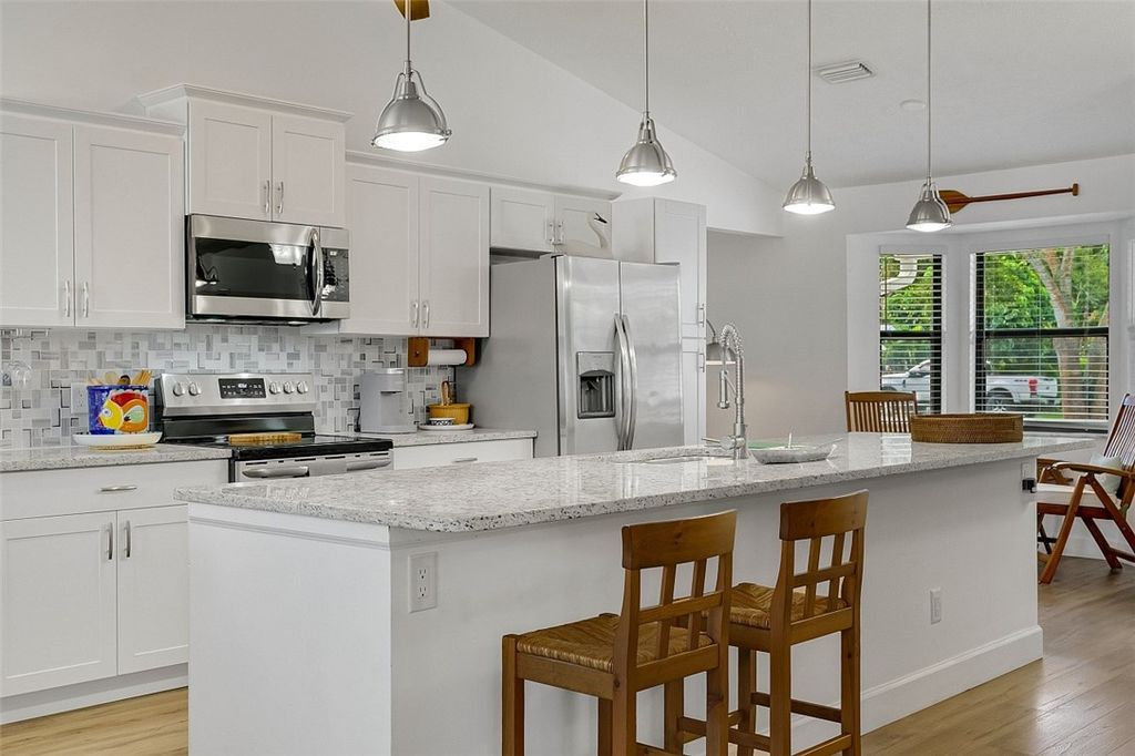 Photo of 781 24th Square, Vero Beach, FL 32962 (MLS # 291416)