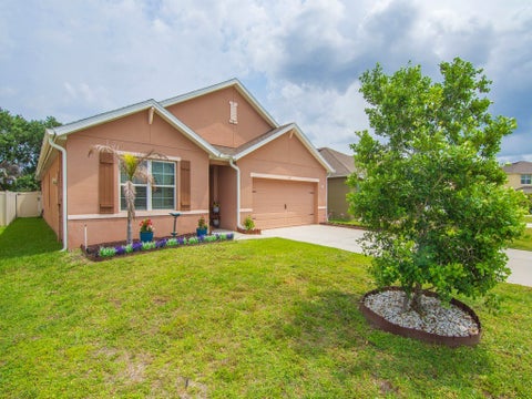 475 Moray Drive Sw, Palm Bay, FL 32908
