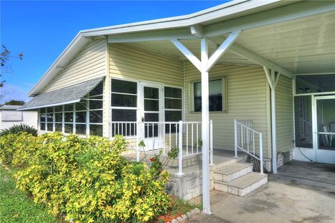 A home in Barefoot Bay