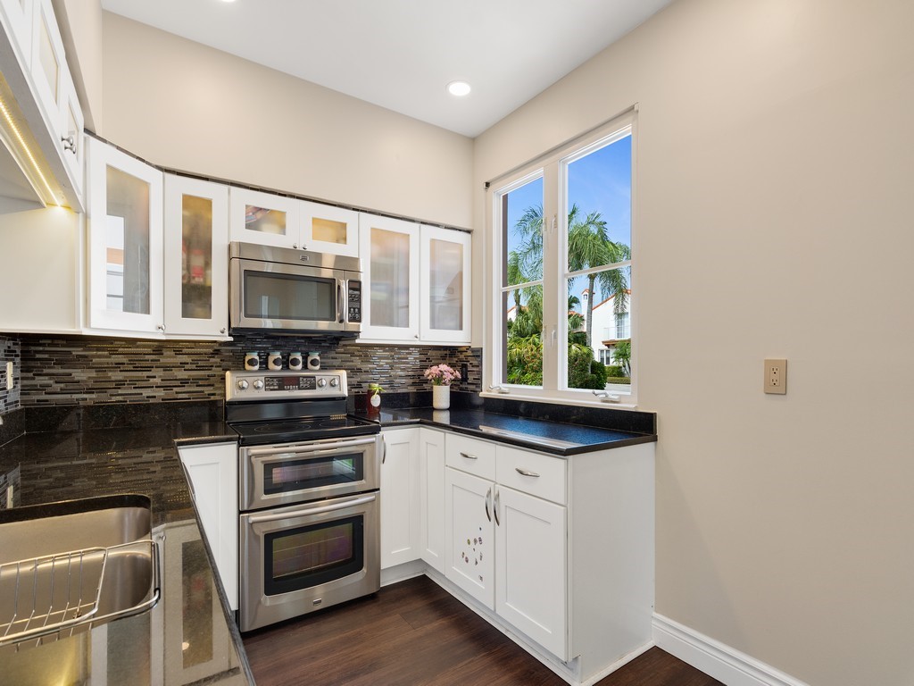 4910 Wood Duck Circle 16