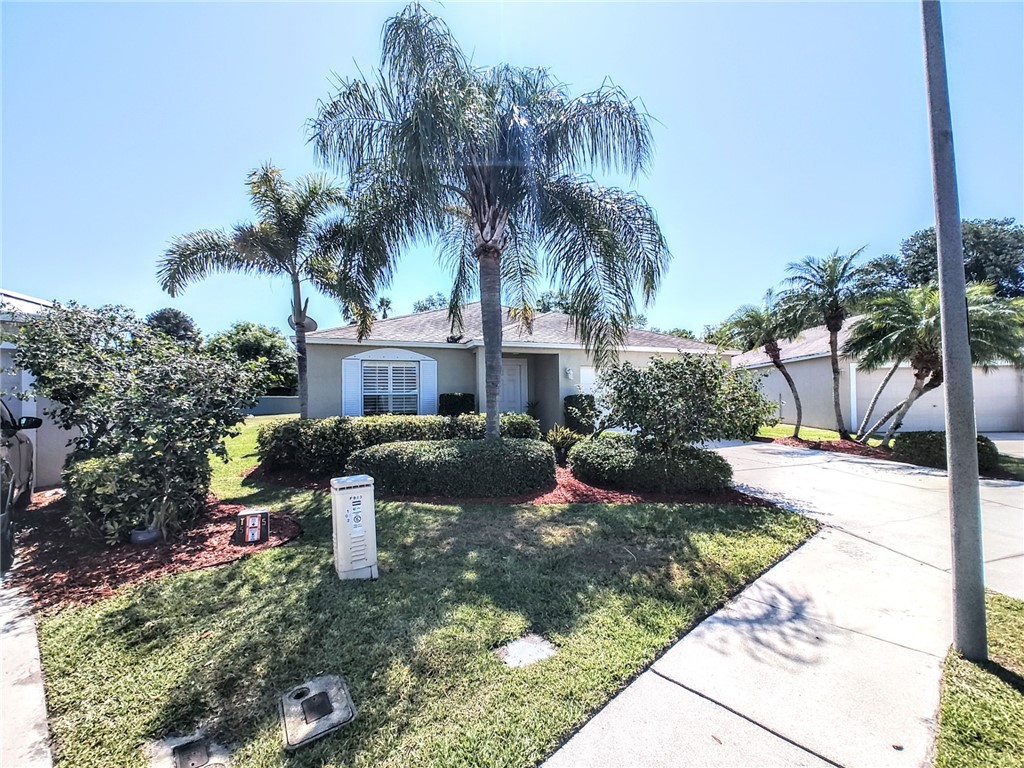 845 Greenleaf Circle