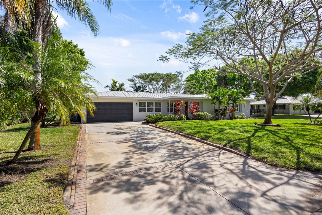 2506 Fairway Drive