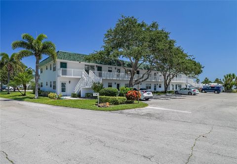 2800 Indian River Boulevard 10G Vero Beach FL 32960