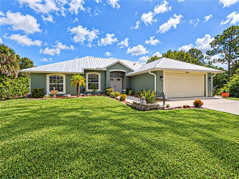 7926 102nd Avenue, Vero Beach, FL 32967