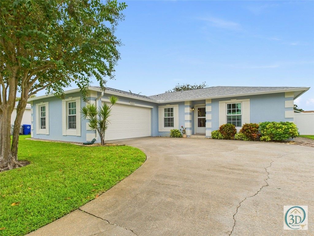 Photo of 571 24th Avenue, Vero Beach, FL 32962 (MLS # 291554)
