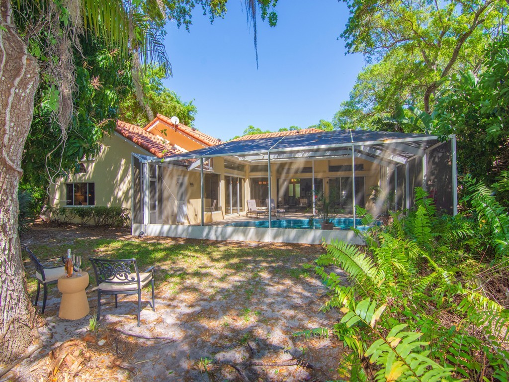 Vero Beach, Florida, 32963, United States, 4 Bedrooms Bedrooms, ,3 BathroomsBathrooms,Residential,Active,1990280