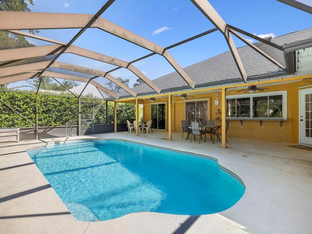 Photo of 77 Joy Haven Drive, Sebastian, FL 32958 (MLS # 288951)