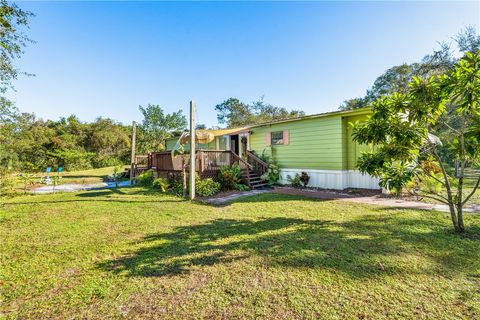 A home in Okeechobee