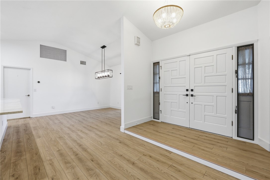 1048 Admirals Walk