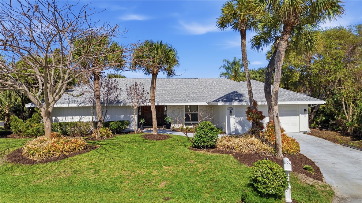 1048 Admirals Walk