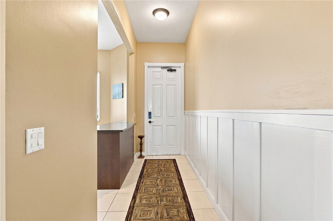 34 Harbour Isle Drive W PH05