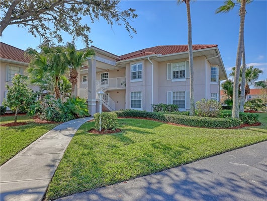 300 GRAND ROYALE CIR APT 205, VERO BEACH, FL 32962 - Image 2d0977cc8bd0c24e5ce1521dbe6fca0f/1209707714