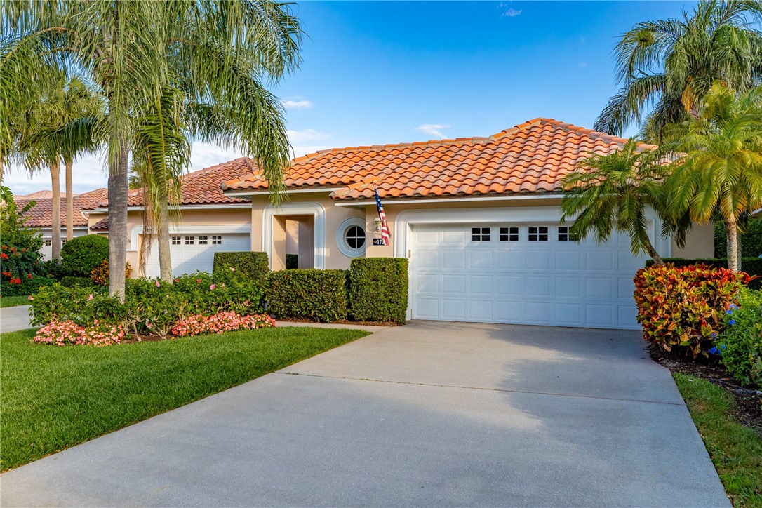 1725 Victoria Circle
