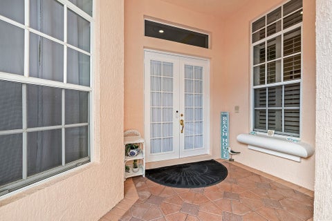 845 Island Club Lane, Vero Beach, FL 32963