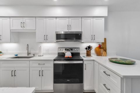 735 Timber Ridge Trail SW B Vero Beach FL 32962