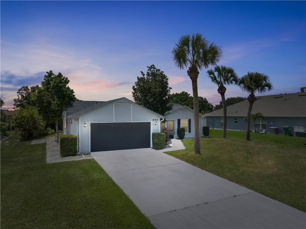 Photo of 854 Dale Circle, Sebastian, FL 32958 (MLS # 290616)
