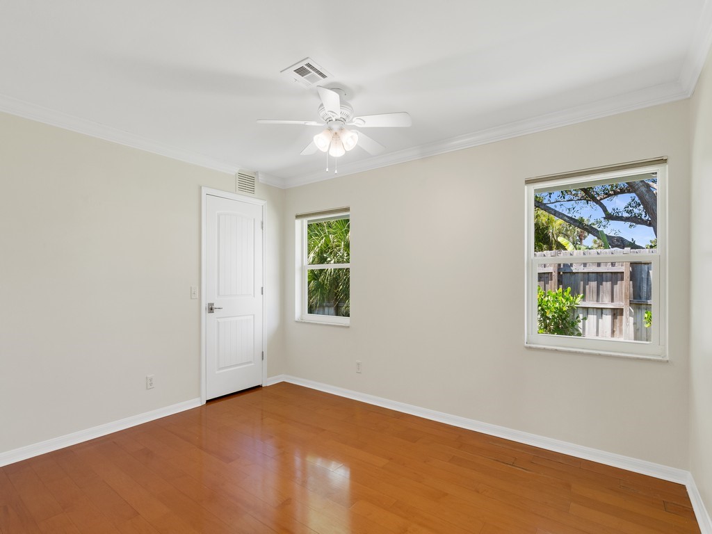 Vero Beach, Florida 32963, United States, 3 Bedrooms Bedrooms, ,2 BathroomsBathrooms,Residential,Active,97897