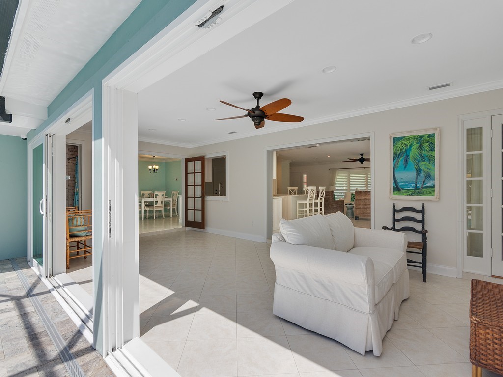 Vero Beach, Florida 32963, United States, 3 Bedrooms Bedrooms, ,2 BathroomsBathrooms,Residential,Active,97897