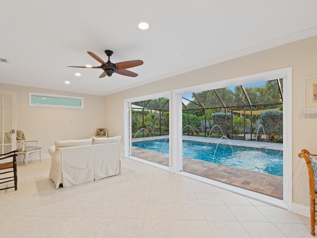 Vero Beach, Florida 32963, United States, 3 Bedrooms Bedrooms, ,2 BathroomsBathrooms,Residential,Active,97897